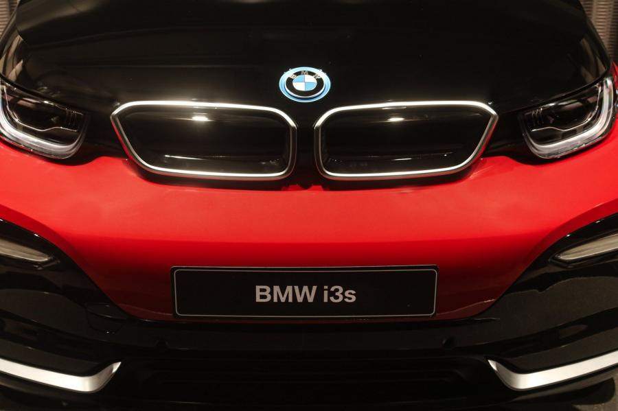 Детали экстерьера BMW i3s (I01) 2019 года  (фото 3 из 20)